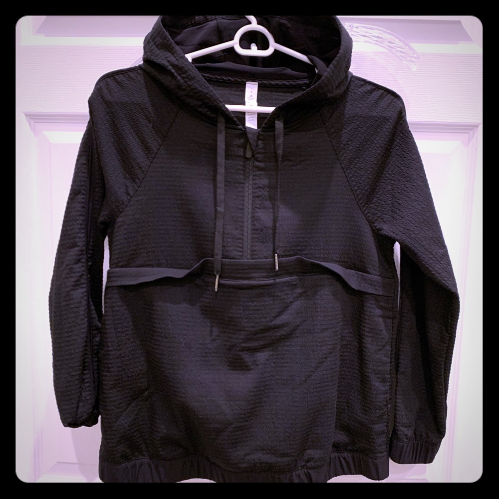 Lululemon 1/4 zip jacket size size 4